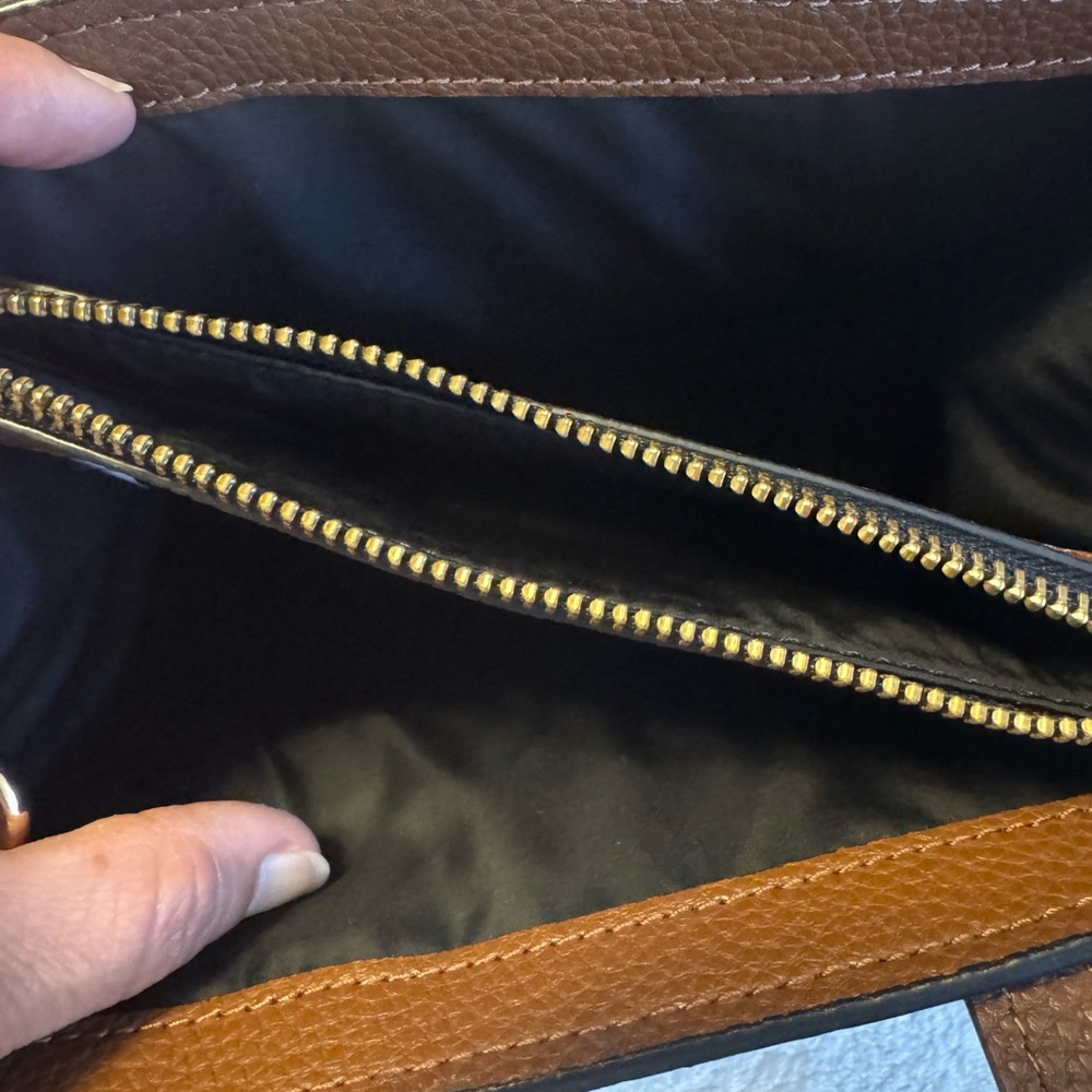 Marc Jacobs Black and Tan Women's Bag - Picture 5 of 9